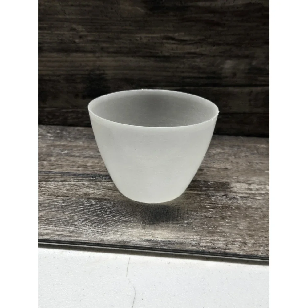 Vintage Tupperware Small Snack Bowl 148-30‎ No lid